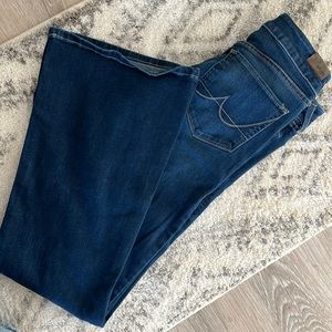 Ariat jeans, Flate Perfect  Rise, size 28r , medium wash